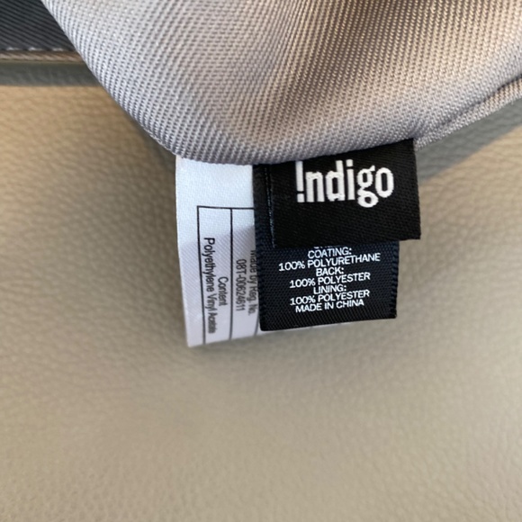 *NWOT* Indigo Grey Faux Leather Crossbody Bag - Picture 10 of 16